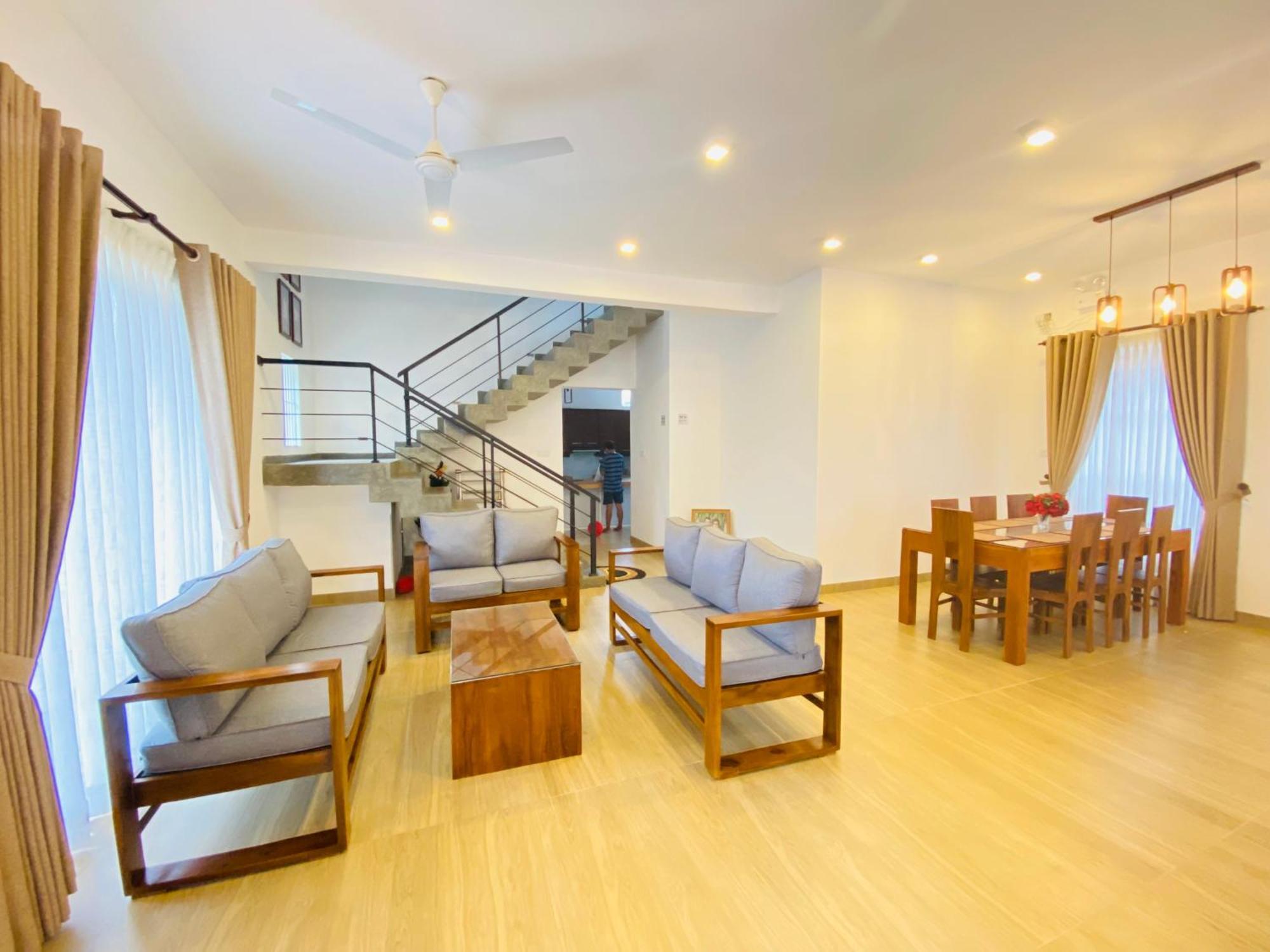 Srimadis Villa Near Airport - เนกอมโบ ภายนอก รูปภาพ