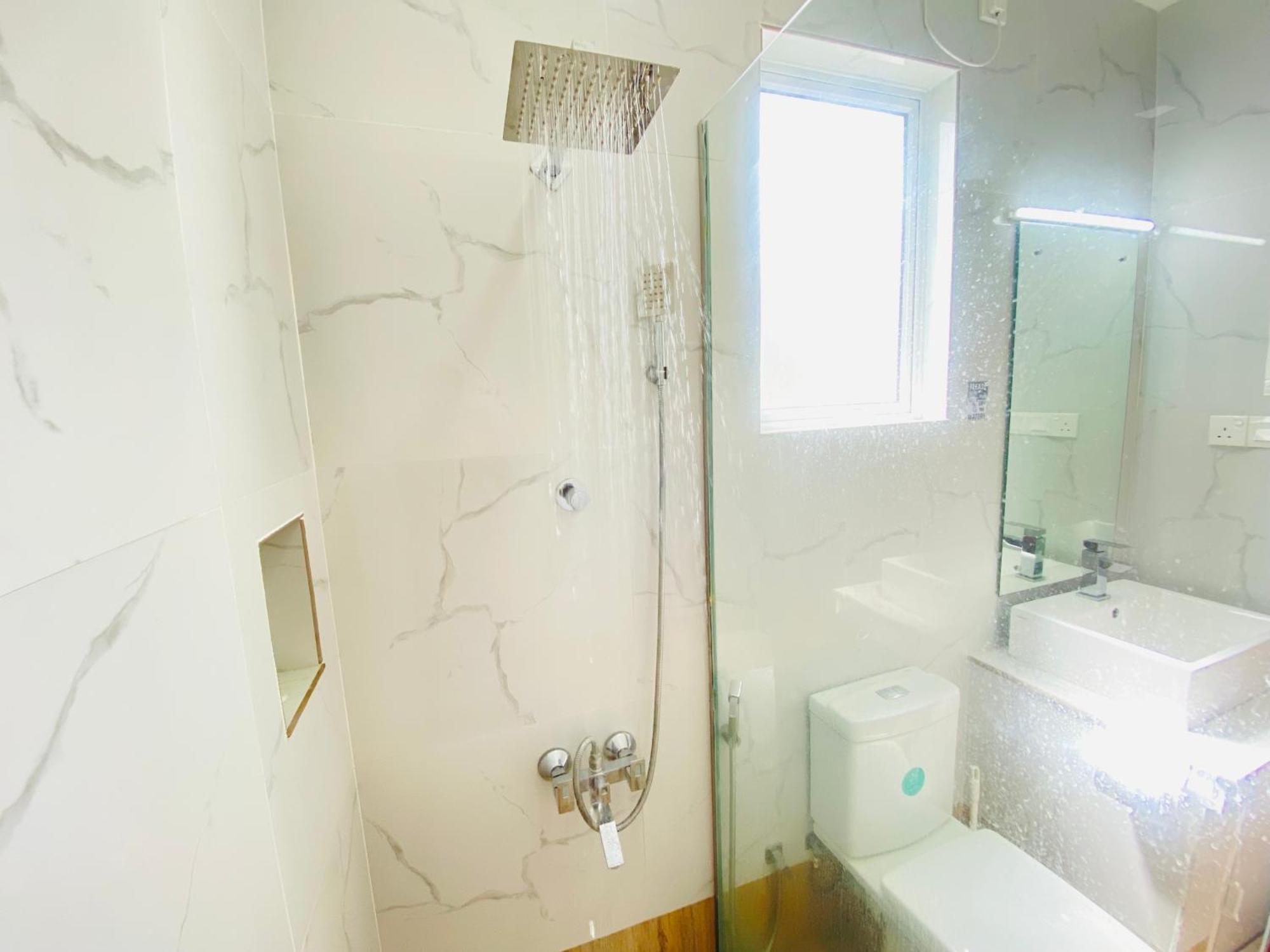 Srimadis Villa Near Airport - เนกอมโบ ภายนอก รูปภาพ